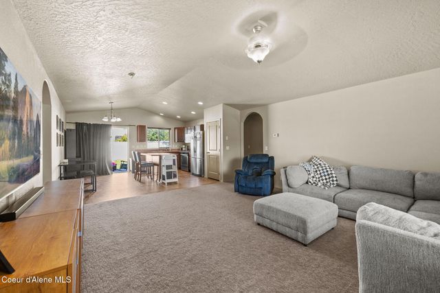 7290 N Bandon LN, Coeur D'alene, ID 83815