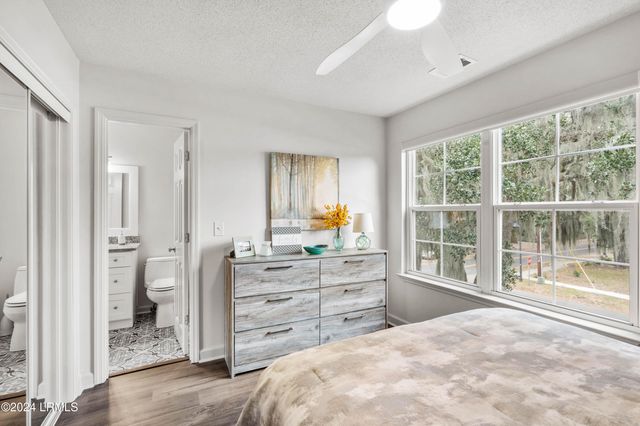 817 15th St Unit F, Port Royal, SC 29935