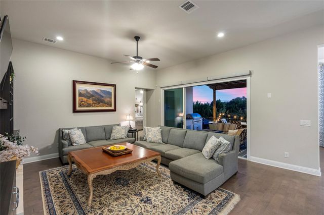 2505 San Martino DR, Leander, TX 78641