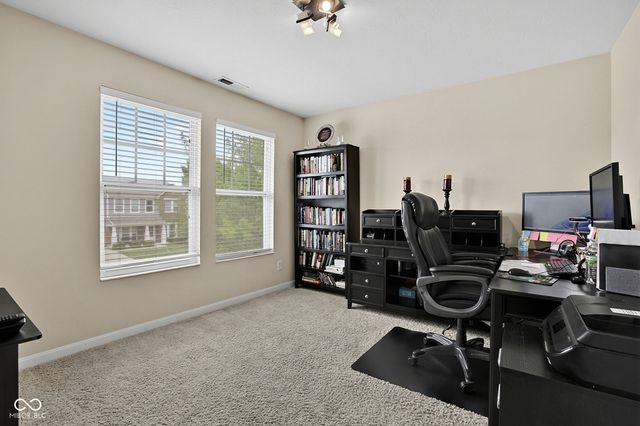 6107 W Brickell Lane, Mccordsville, IN 46055