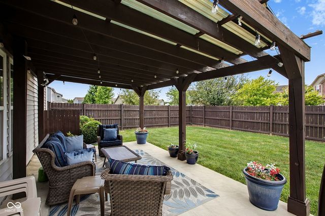 6107 W Brickell Lane, Mccordsville, IN 46055
