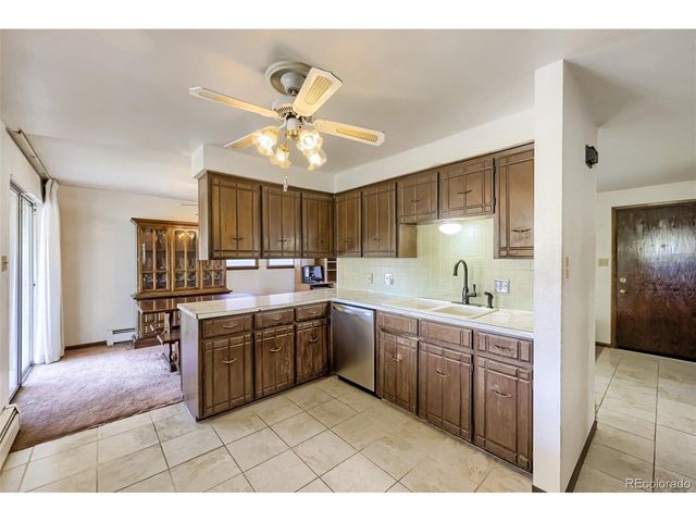 6140 Wright St, Arvada, CO 80004