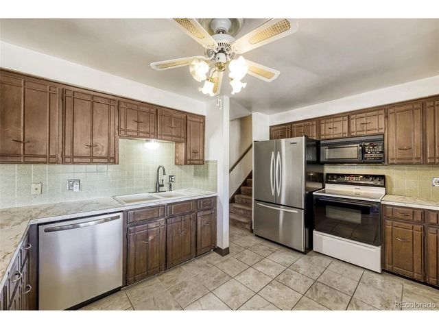 6140 Wright St, Arvada, CO 80004