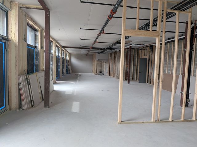 2224 W Grand Avenue, Chicago, IL 60612