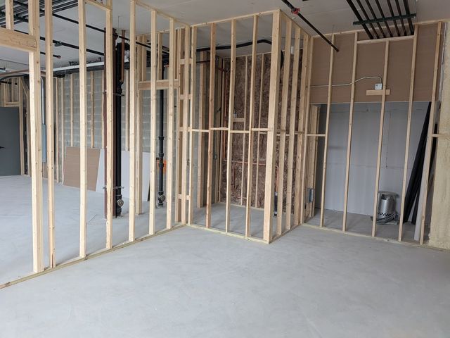 2224 W Grand Avenue, Chicago, IL 60612