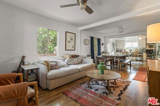 1614 Grafton Street, Los Angeles, CA 90026