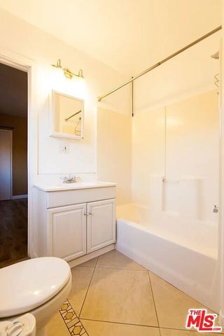 1614 Grafton Street, Los Angeles, CA 90026