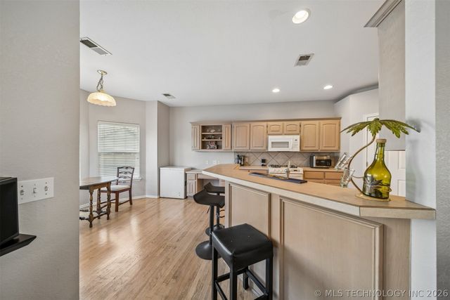 9608 N 100th East Avenue, Owasso, OK 74055