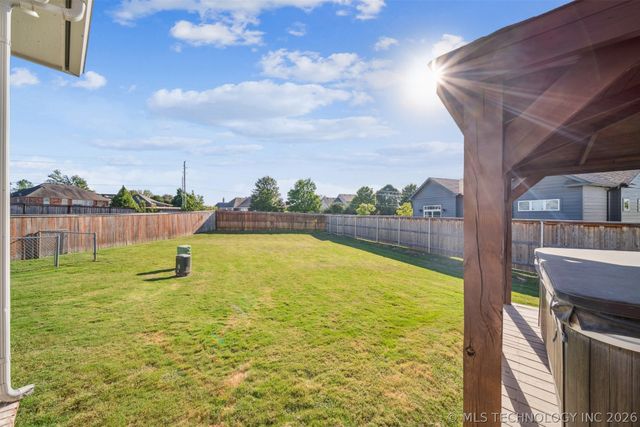 9608 N 100th East Avenue, Owasso, OK 74055