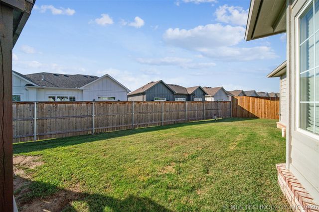 9608 N 100th East Avenue, Owasso, OK 74055