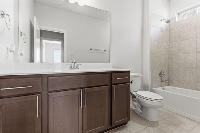 3804 Bluestem Boulevard, Denton, TX 76226