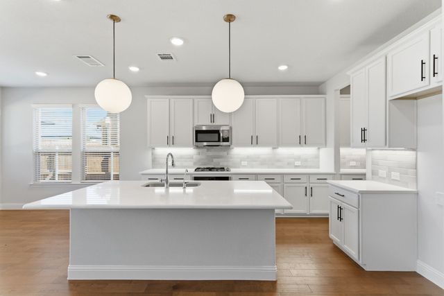 3804 Bluestem Boulevard, Denton, TX 76226