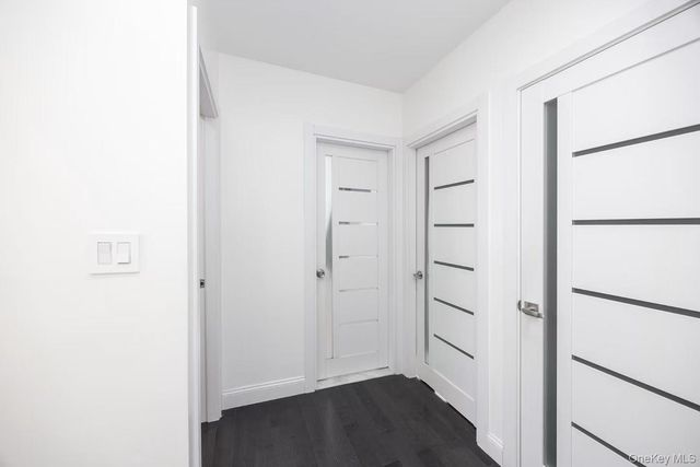 110 Melrose Avenue, East Rockaway, NY 11518