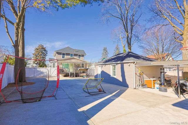 110 Melrose Avenue, East Rockaway, NY 11518