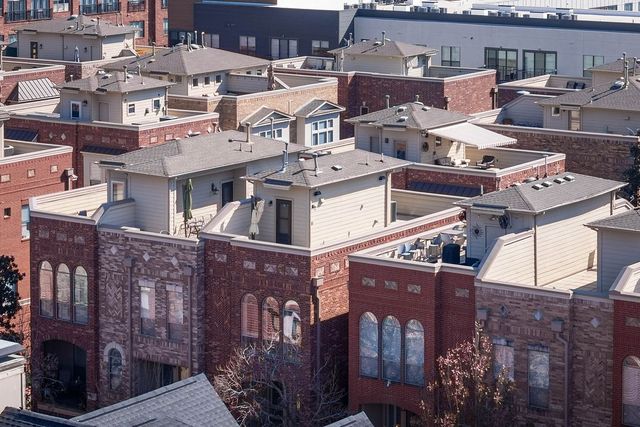 2222 Marilla Street, Dallas, TX 75201