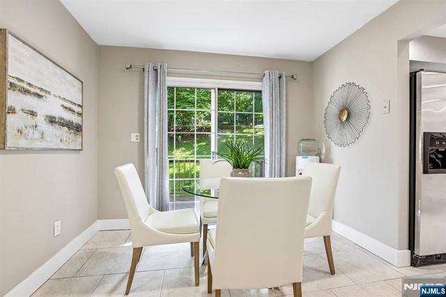 12 Clearwater Drive, Wayne, NJ 07470