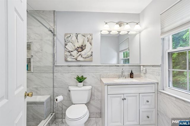 12 Clearwater Drive, Wayne, NJ 07470