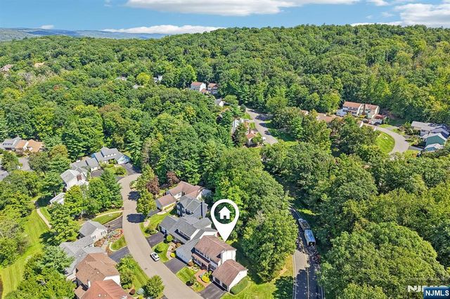 12 Clearwater Drive, Wayne, NJ 07470