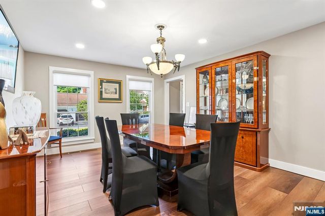 12 Clearwater Drive, Wayne, NJ 07470