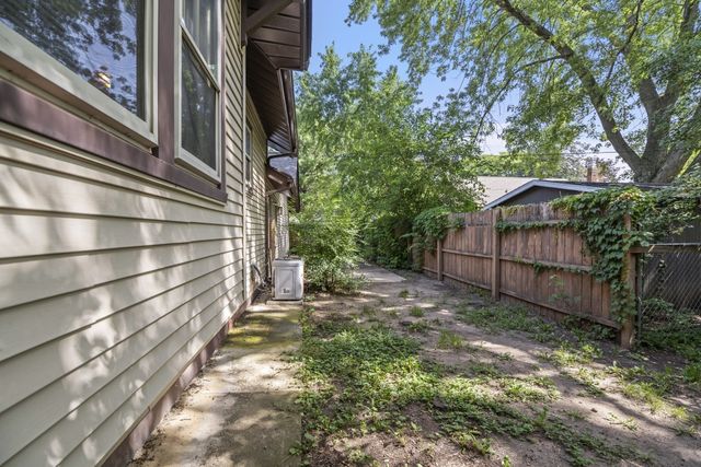 1611 YONGE Street, Rockford, IL 61103
