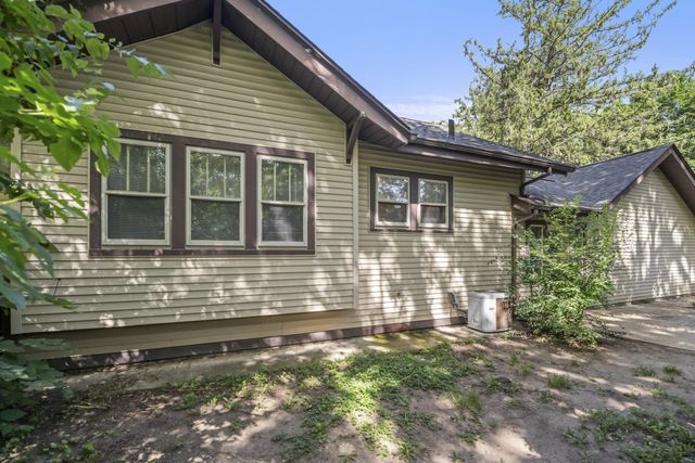 1611 YONGE Street, Rockford, IL 61103
