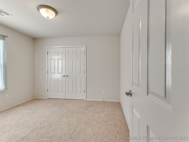 3327 S 207th East Avenue, Broken Arrow, OK 74014