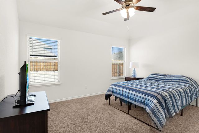 712 Cool Canyon Trail, Princeton, TX 75407