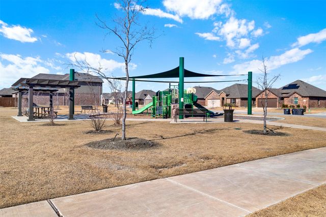 712 Cool Canyon Trail, Princeton, TX 75407