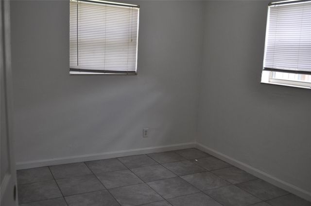 6532 SW 26th St, Miramar, FL 33023