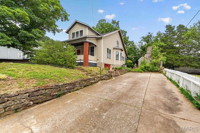 210 Lower Street, Augusta, MO 63332