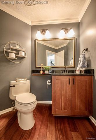 3826 Village Court, Troy, MI 48084