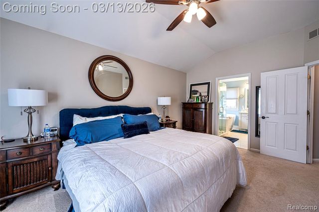 3826 Village Court, Troy, MI 48084