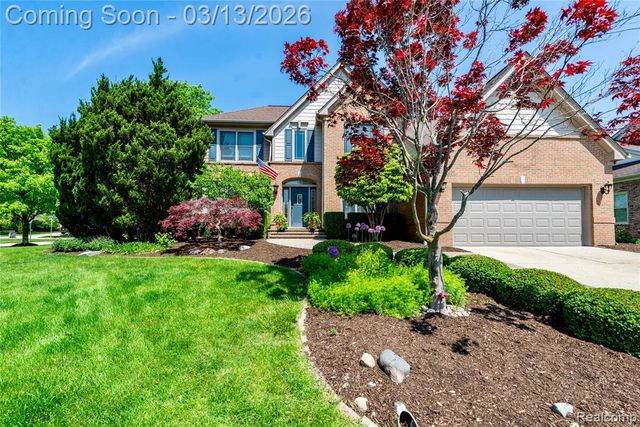 3826 Village Court, Troy, MI 48084