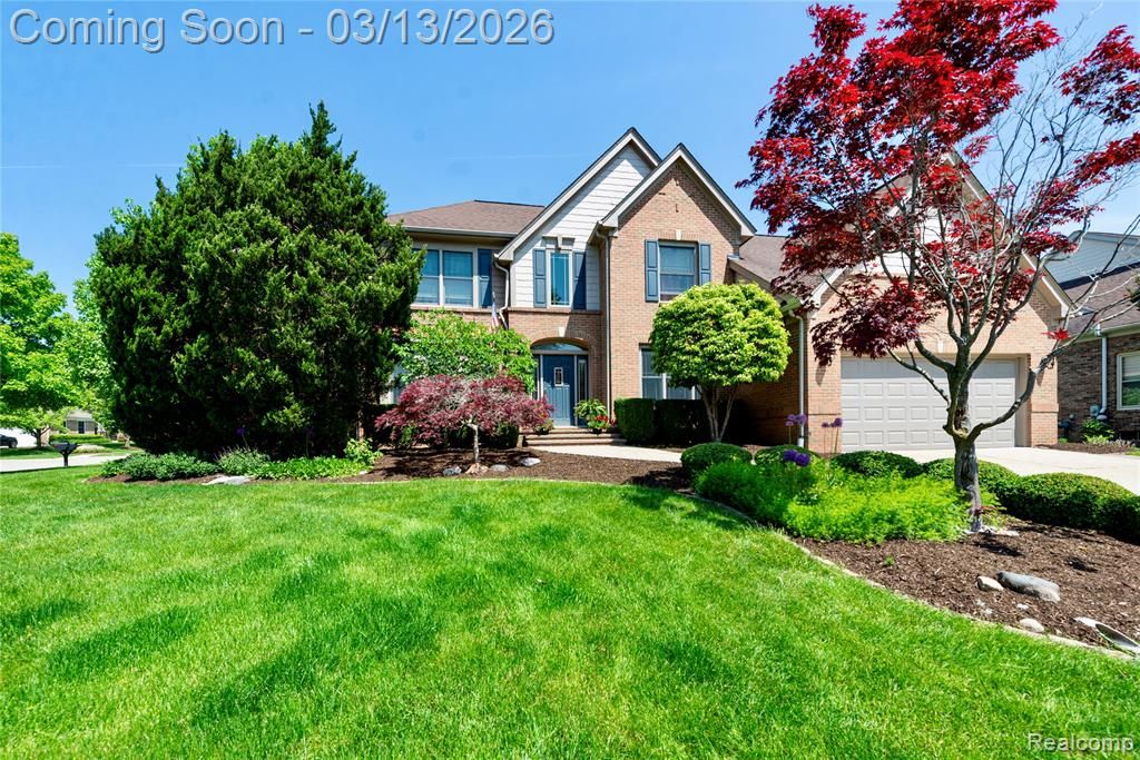 3826 Village Court, Troy, MI 48084