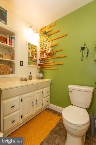 536 VALLEY LN, Souderton, PA 18964