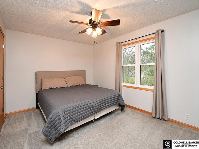 8532 N 47Th Street, Omaha, NE 68152