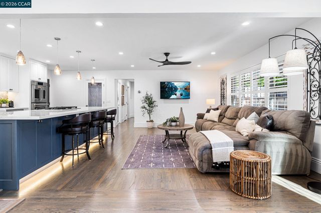 3875 Logan Ct, Concord, CA 94519