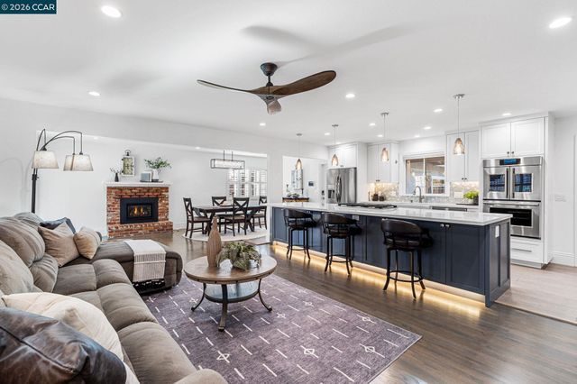 3875 Logan Ct, Concord, CA 94519