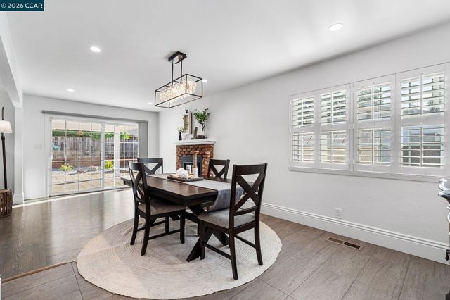 3875 Logan Ct, Concord, CA 94519