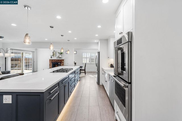 3875 Logan Ct, Concord, CA 94519