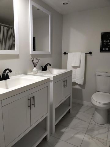 10700 SW 108th Ave C416, Miami, FL 33176