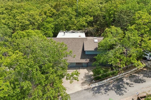 86 Queens Drive, Pottsboro, TX 75076