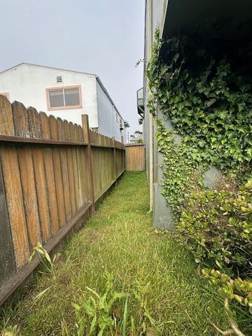 295 Edgewood Drive, Pacifica, CA 94044