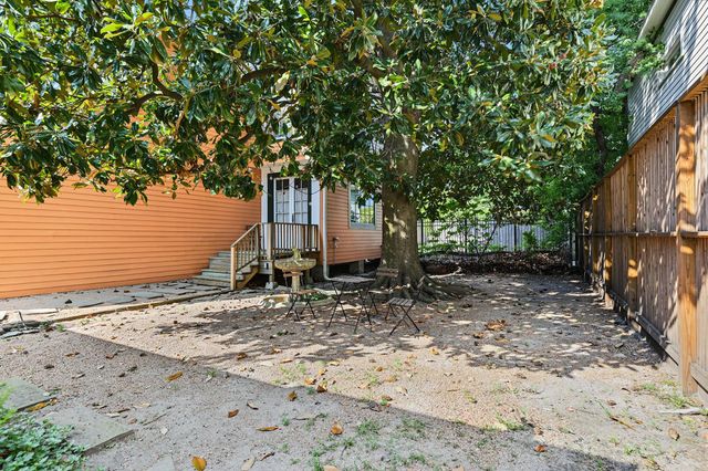 1335 Harvard Street, Houston, TX 77008