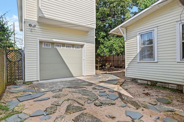 1335 Harvard Street, Houston, TX 77008