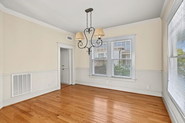 1335 Harvard Street, Houston, TX 77008
