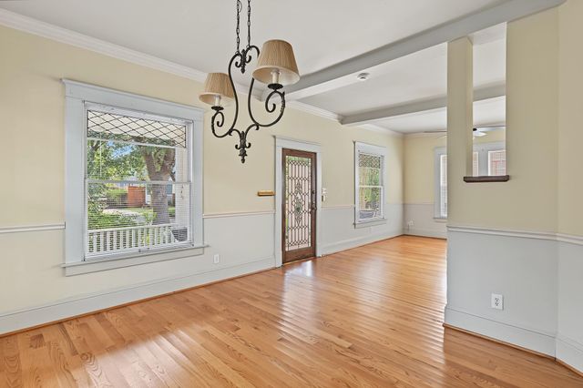 1335 Harvard Street, Houston, TX 77008
