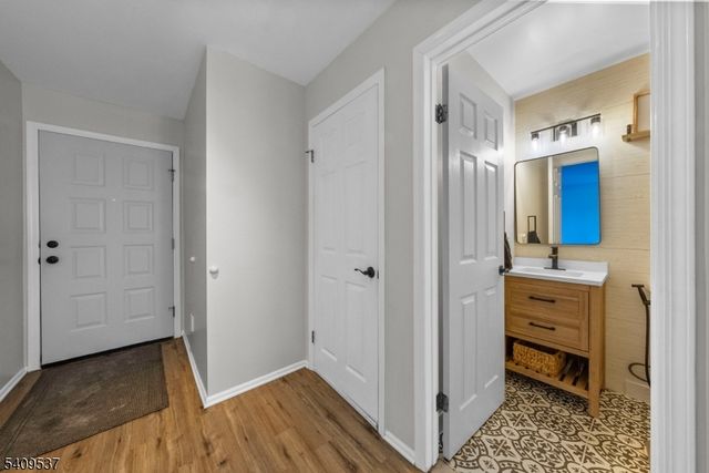 23 Bayowski Rd, West Orange Twp., NJ 07052