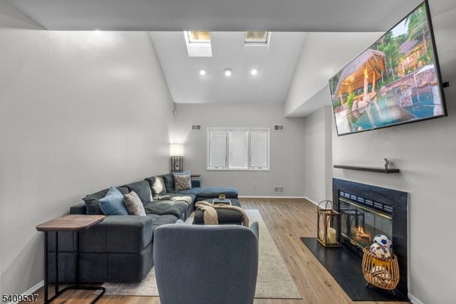 23 Bayowski Rd, West Orange Twp., NJ 07052