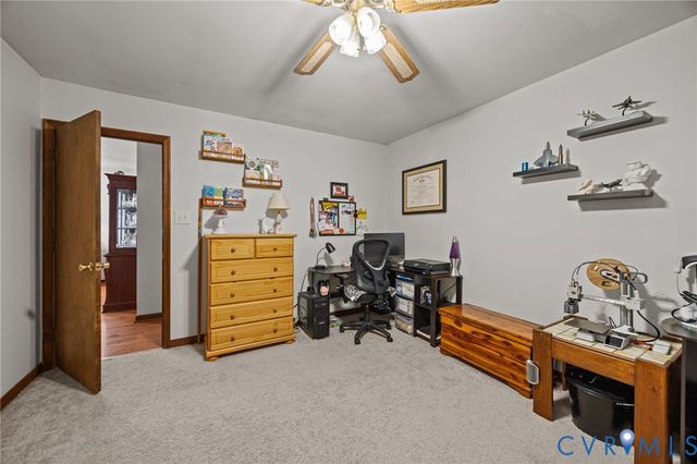 6070 Richmond Tappahannock Hwy, King William, VA 23086